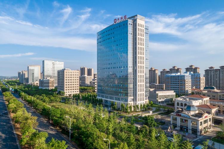武汉软件新城 打造服务外包领军示范园区，引领软件外包服务新跨越